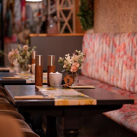 霍克斯黑德The Hive At Poppi-Red住宿加早餐旅馆 外观 照片